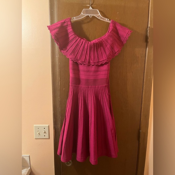 Ted Baker London Dilpree Fuchsia Off the Shoulder Knit Dress - Picture 6 of 11